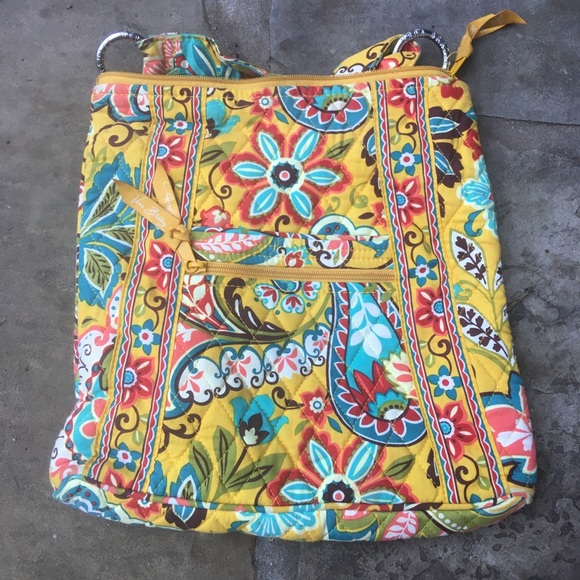 Vera Bradley Handbags - Vera Bradley purse. 👛 ☀️